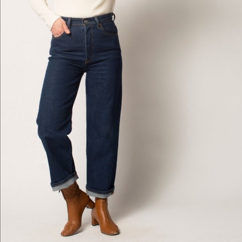 NWOT Levi’s rib cage jeans size 28